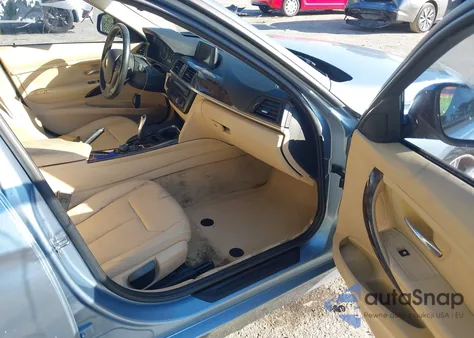 2013 BMW 320I z USA, uszkodzony, nr VIN WBA3B1C51DK128291